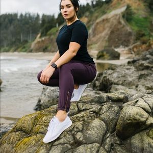 Fig Peak Zipper Jogger